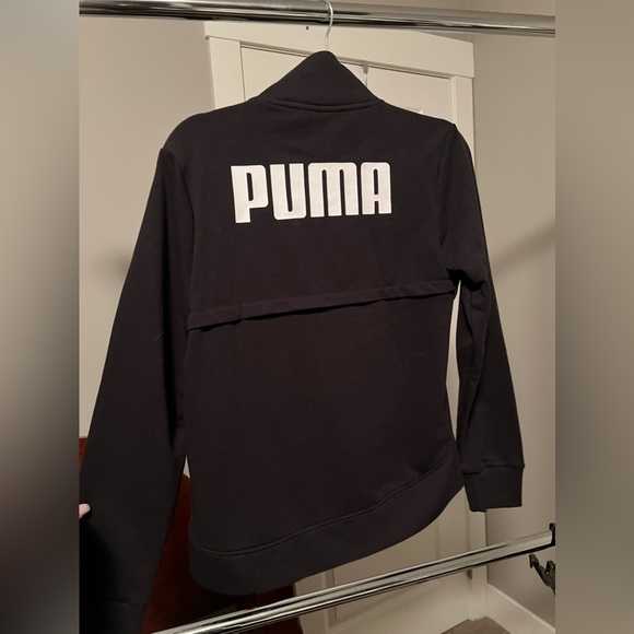 🖤Brand New Puma Sweater Zip up Jacket size small🖤 - Picture 3 of 3